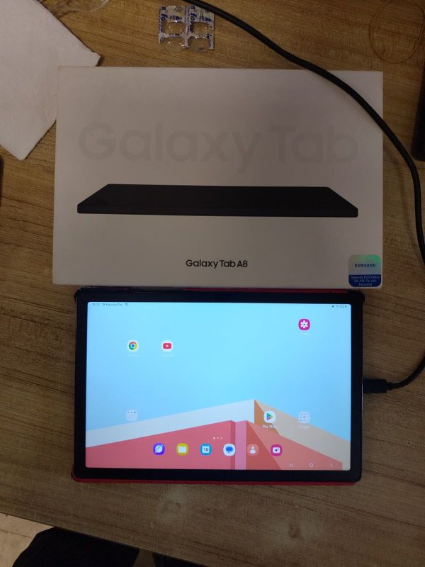 Samsung Galaxy Tab A8 Wi-Fi SM-X200 32 GB 10.5″ Tablet